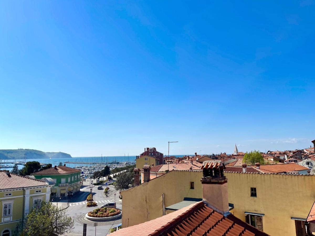 Happy Casa Isola Attico Apartment Izola Exterior photo